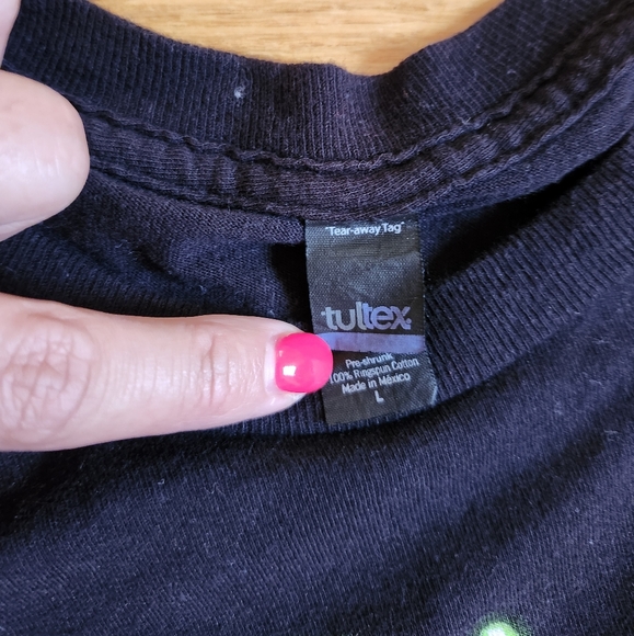 Demi Lovato Concert tee - Picture 3 of 3